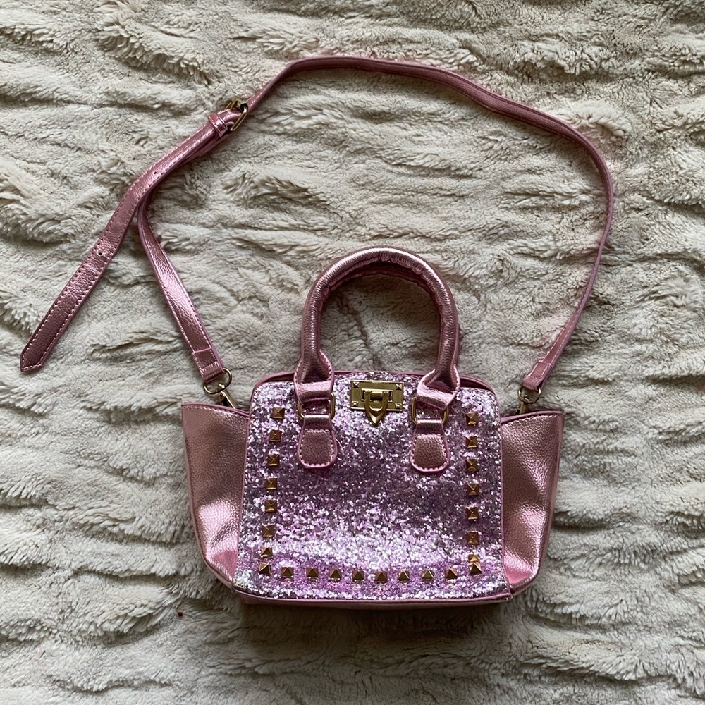 Gorgeous Chloe K. Sparkly purse